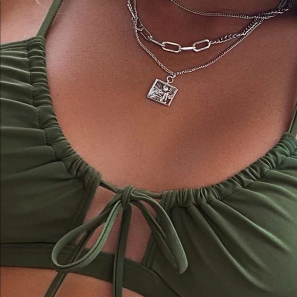 Two piece bathing suit - Picture 4 of 4